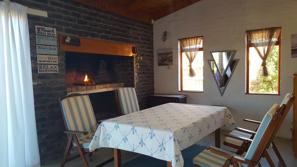 La Mer Seafront Selfcatering Accommodation Kleinmond Exterior foto
