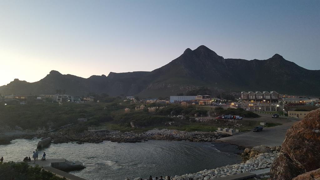 La Mer Seafront Selfcatering Accommodation Kleinmond Exterior foto