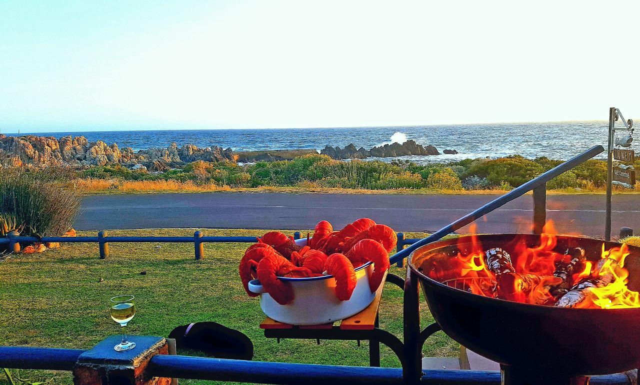 La Mer Seafront Selfcatering Accommodation Kleinmond Exterior foto